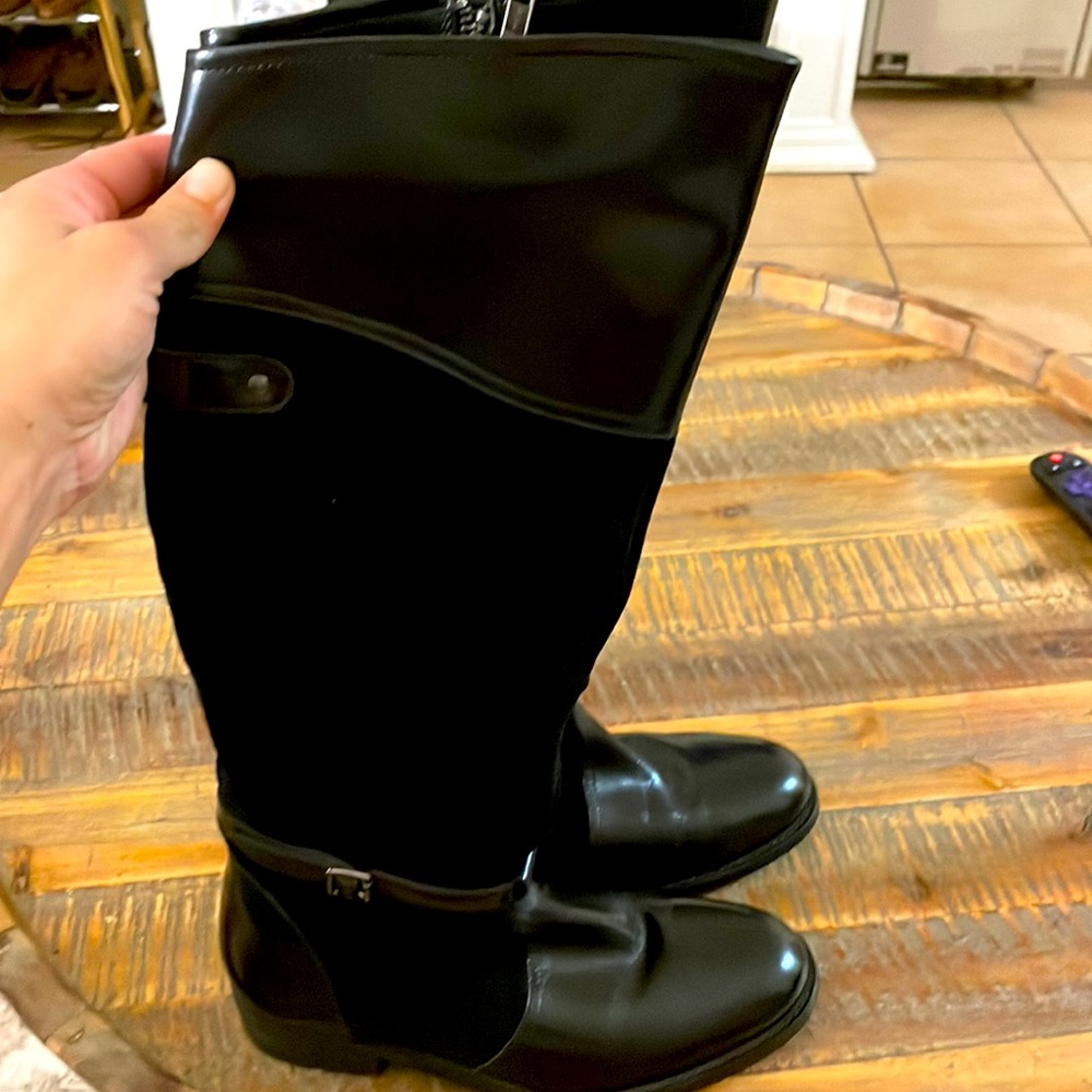 Rebels Boots